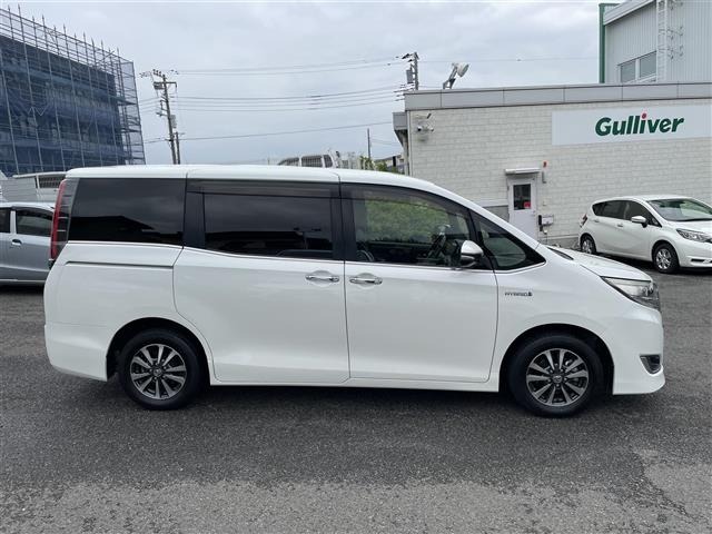 Toyota ESQUIRE 2017 7428996-1