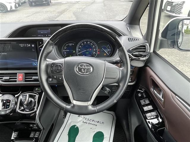 Toyota ESQUIRE 2017 7428996-10