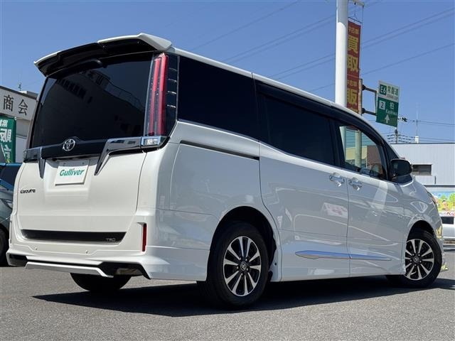 Toyota ESQUIRE 2019 7429001-19