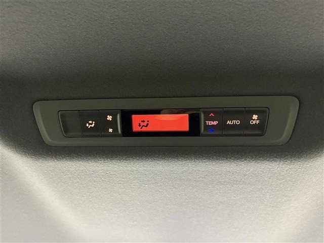 Toyota ESQUIRE 2019 7429002-22