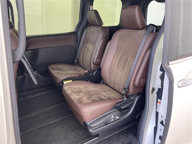 Toyota ESQUIRE 2017 7429005-12