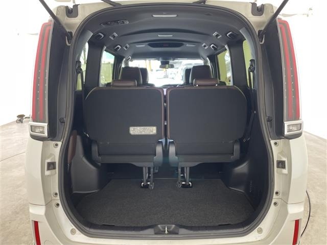 Toyota ESQUIRE 2017 7429005-22