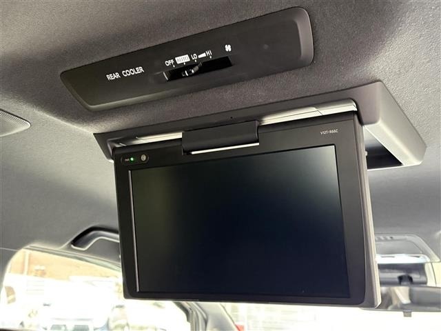 Toyota ESQUIRE 2017 7429011-8