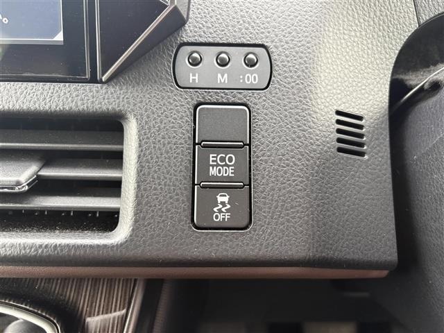 Toyota ESQUIRE 2017 7429012-4