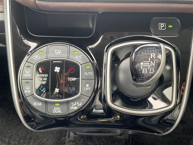 Toyota ESQUIRE 2015 7429015-3