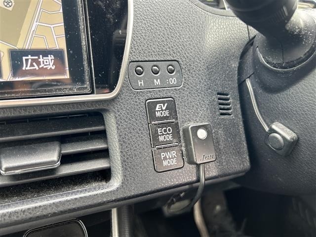 Toyota ESQUIRE 2018 7429016-1