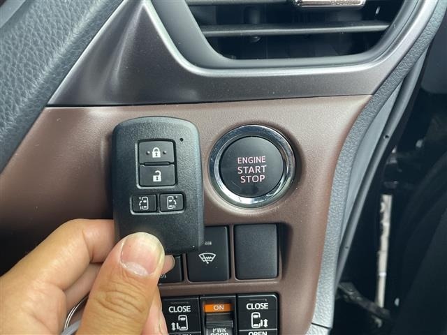 Toyota ESQUIRE 2019 7429018-18