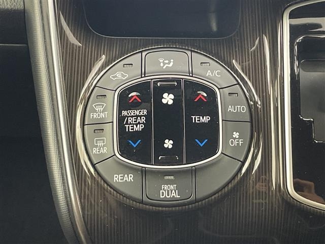 Toyota ESQUIRE 2019 7429018-2