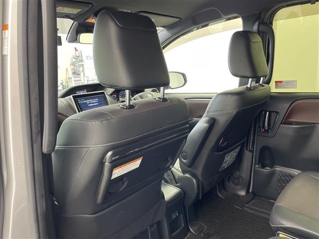 Toyota ESQUIRE 2017 7429019-11