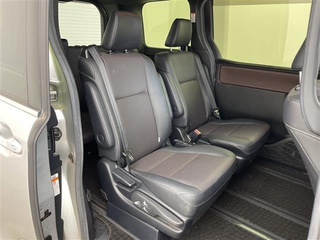 Toyota ESQUIRE 2017 7429019-7