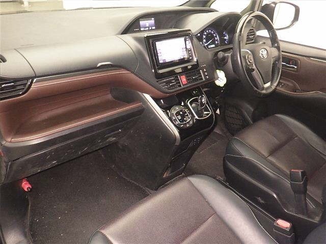 Toyota ESQUIRE 2015 7429021-4
