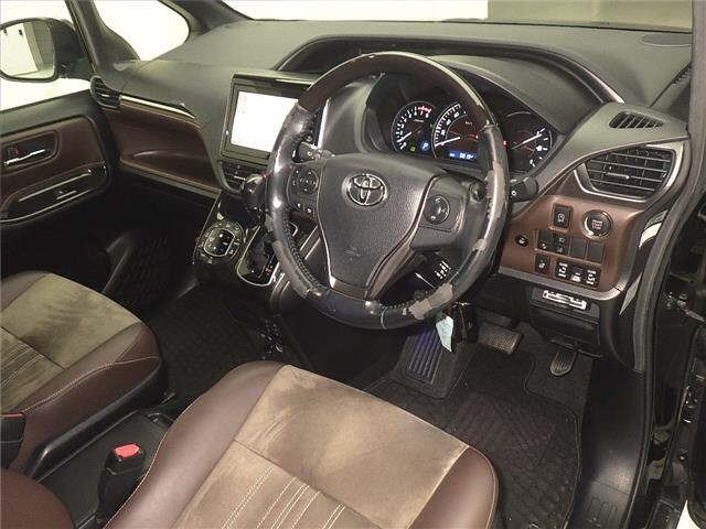 Toyota ESQUIRE 2017 7429023-3
