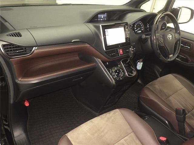 Toyota ESQUIRE 2017 7429023-4