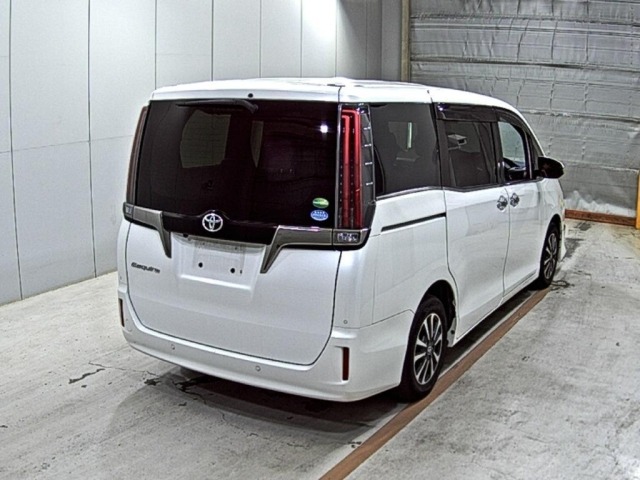 Toyota ESQUIRE 2020 7429026-5
