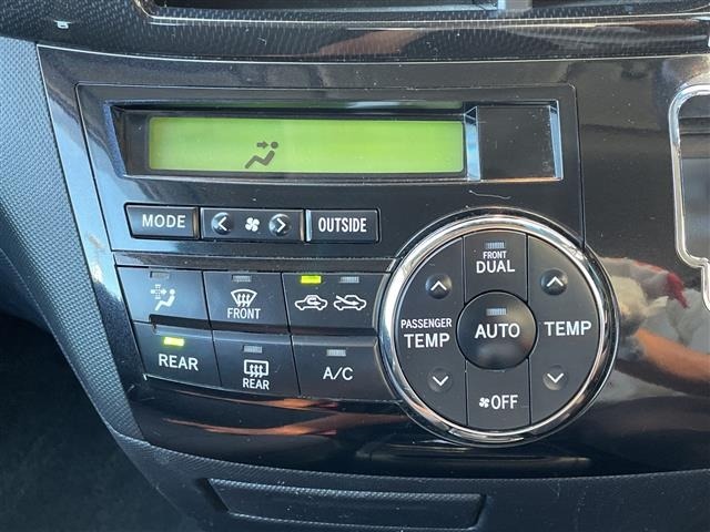 Toyota ESTIMA 2013 7429119-20