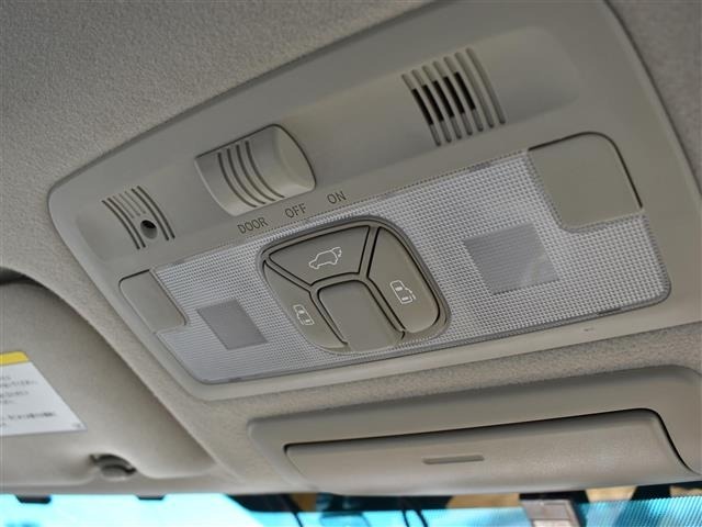 Toyota ESTIMA 2009 7429125-17