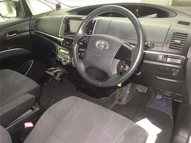 Toyota ESTIMA 2013 7429132-3