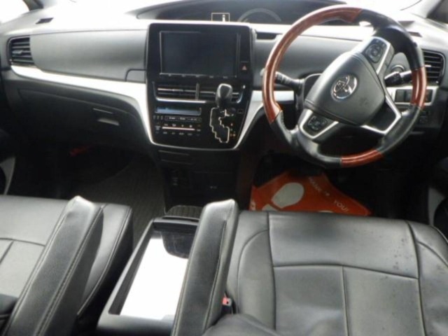 Toyota ESTIMA 2016 7429137-3