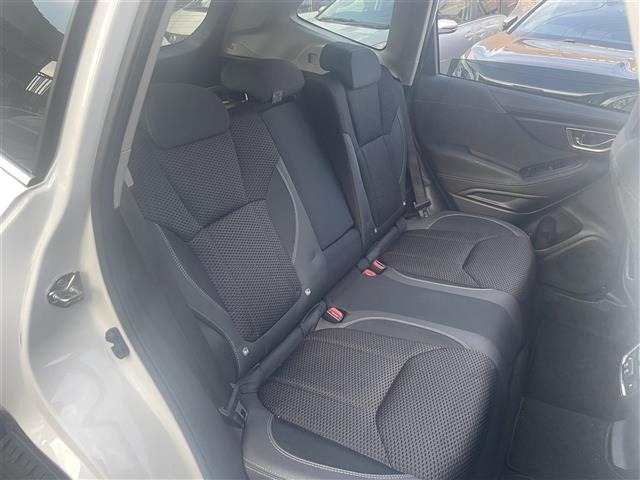 Subaru FORESTER 2019 7427522-18
