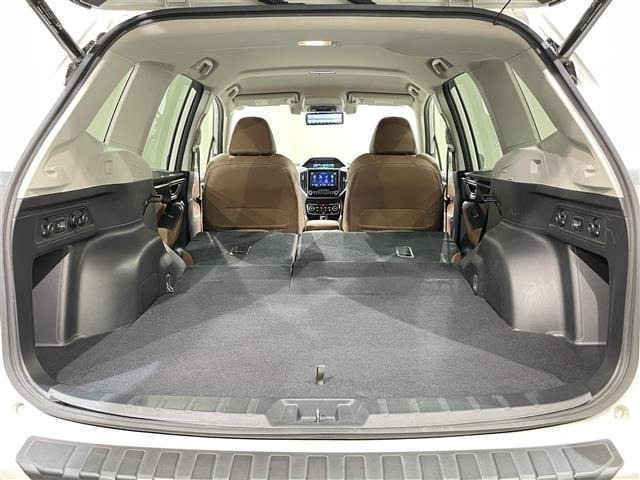 Subaru FORESTER 2018 7427571-12
