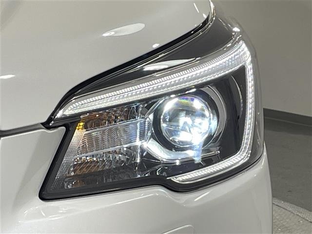 Subaru FORESTER 2018 7427571-13