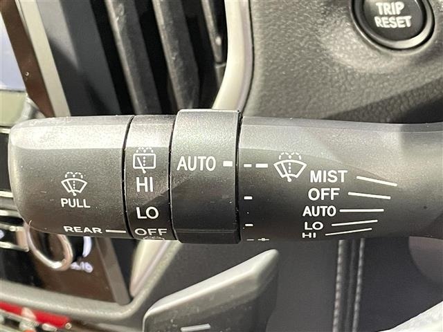 Subaru FORESTER 2018 7427571-6