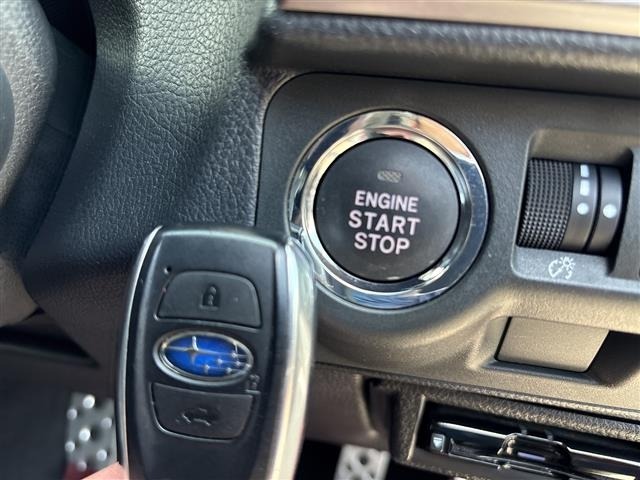 Subaru FORESTER 2017 7427572-19