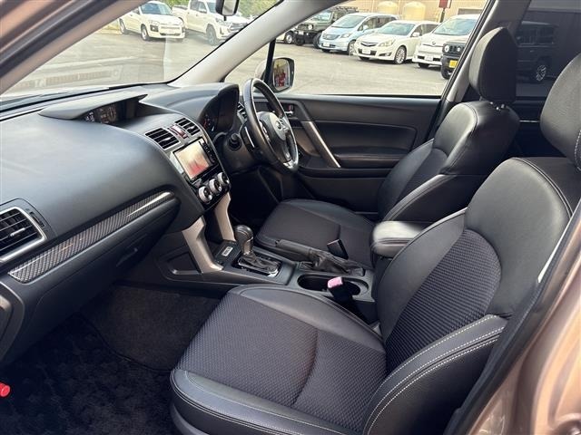 Subaru FORESTER 2015 7427579-8