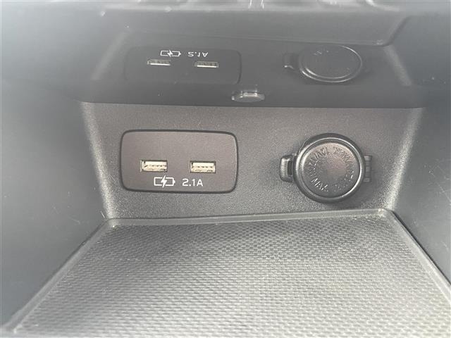 Subaru FORESTER 2021 7427589-11
