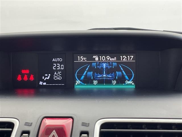 Subaru FORESTER 2018 7427591-1