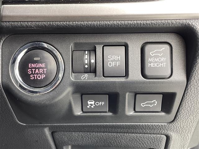 Subaru FORESTER 2018 7427591-11