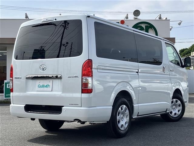 Toyota HIACE VAN 2026 7428948-16