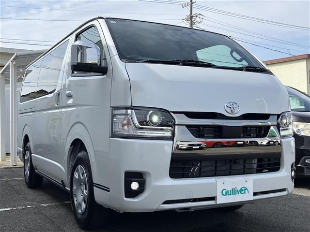 Toyota HIACE VAN 2026 7428948-3