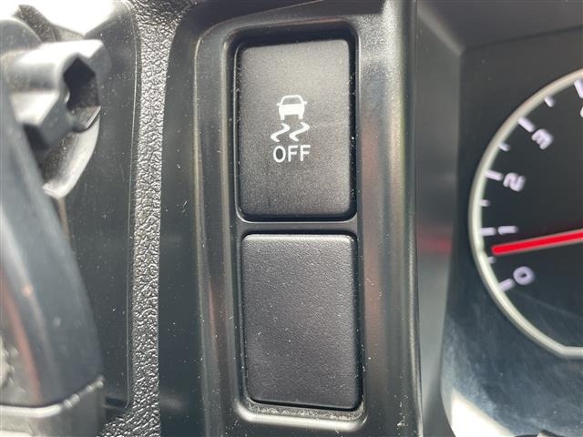 Toyota HIACE VAN 2018 7428952-9