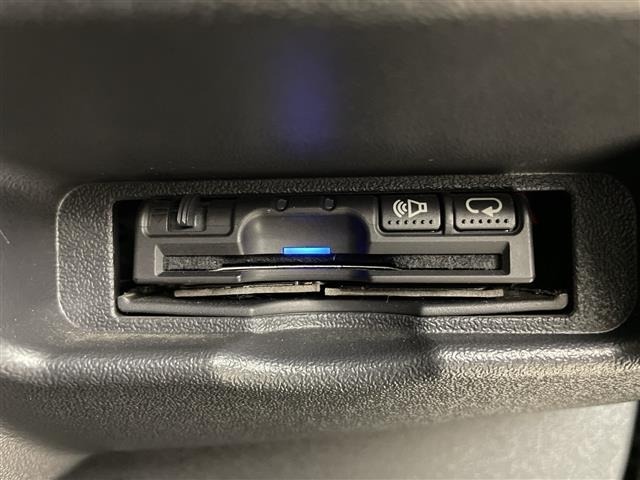 Toyota HIACE VAN 2018 7428953-7