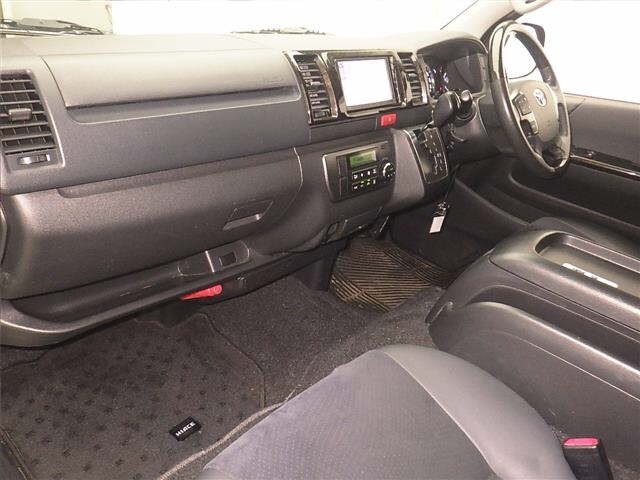 Toyota HIACE VAN 2015 7428991-4