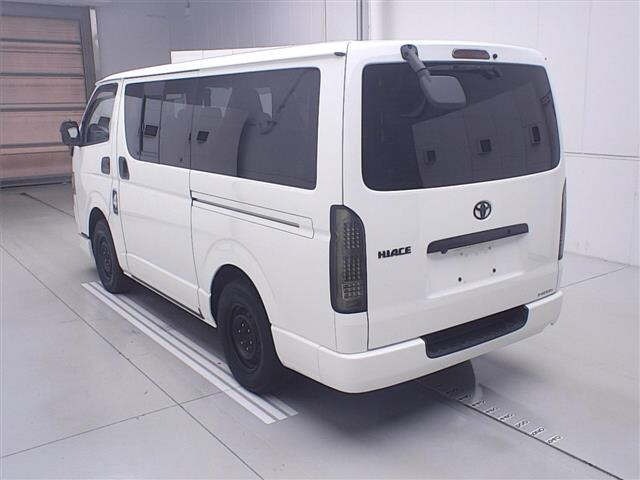 Toyota HIACE VAN 2008 7428997-1