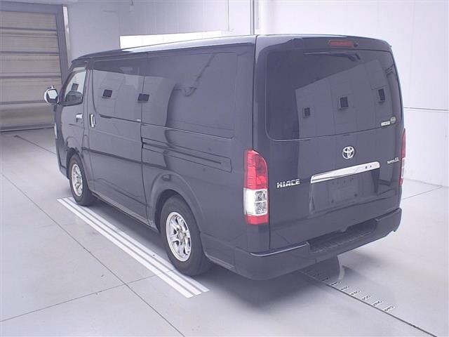 Toyota HIACE VAN 2015 7428999-1