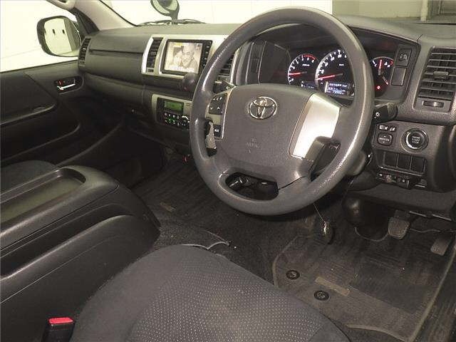 Toyota HIACE VAN 2015 7428999-3