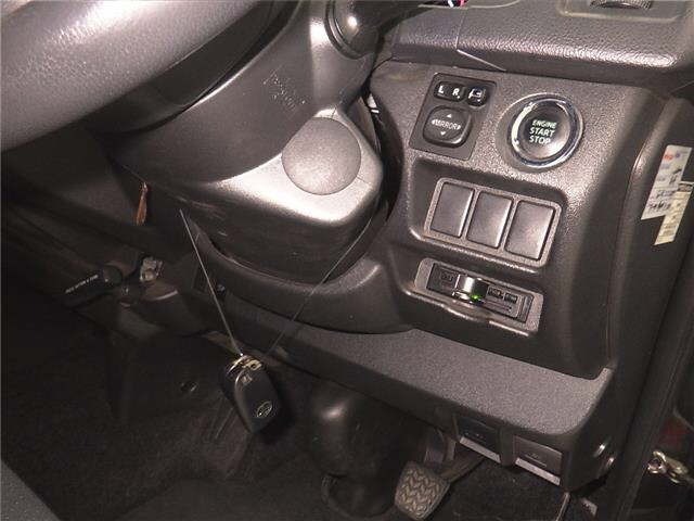 Toyota HIACE VAN 2015 7429010-8
