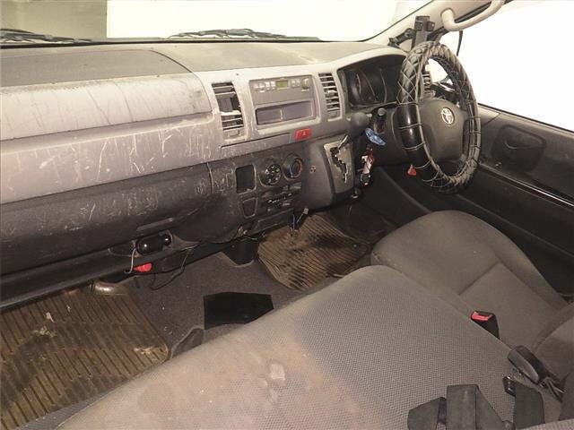 Toyota HIACE VAN 2013 7429017-4