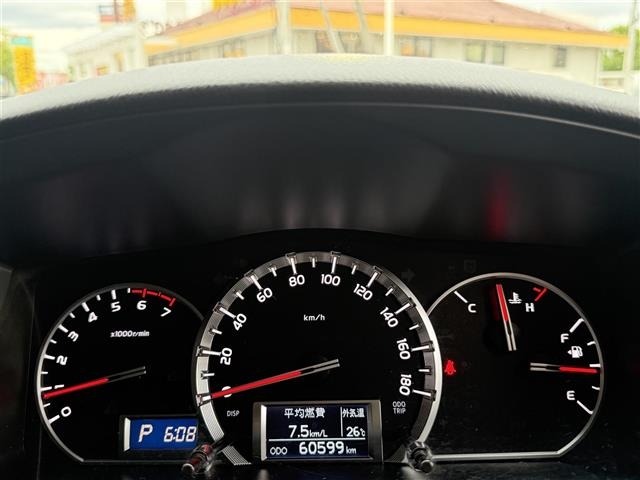 Toyota HIACE WAGON 2018 7429912-17