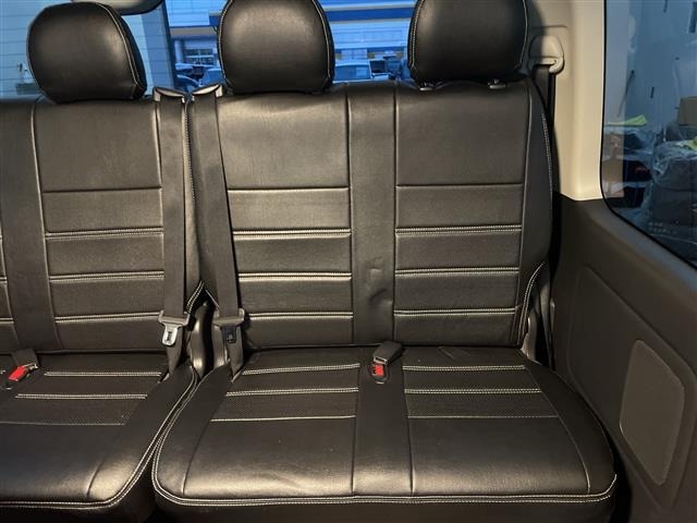 Toyota HIACE WAGON 2023 7429915-11