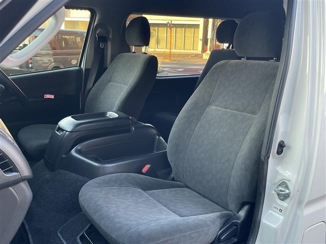 Toyota HIACE WAGON 2023 7429916-11