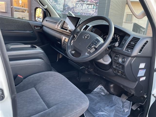 Toyota HIACE WAGON 2023 7429916-3
