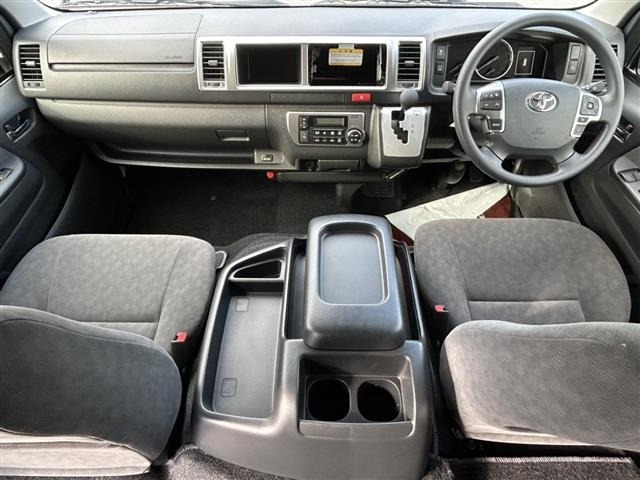 Toyota HIACE WAGON 2025 7429918-14