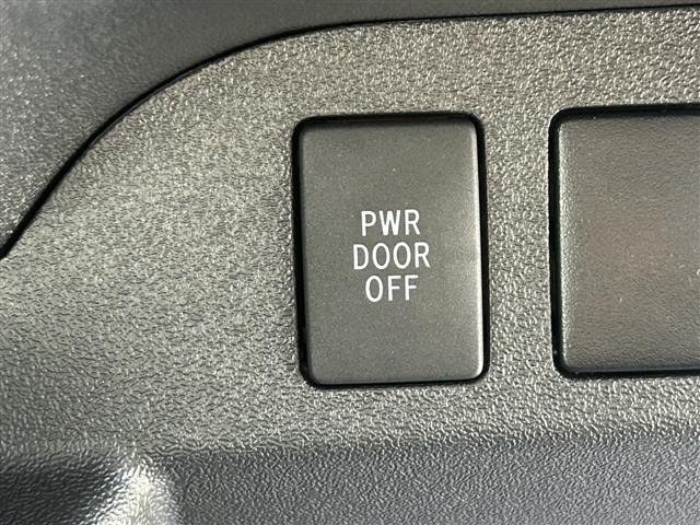 Toyota HIACE WAGON 2025 7429918-17