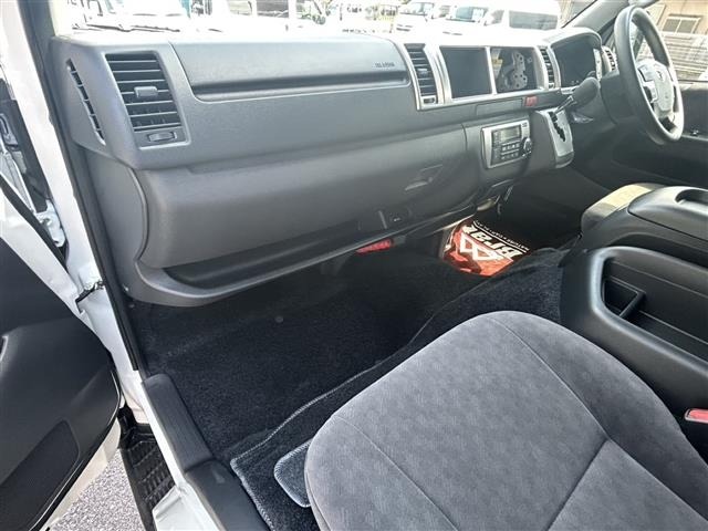 Toyota HIACE WAGON 2025 7429918-8