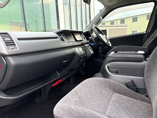 Toyota HIACE WAGON 2013 7429922-12