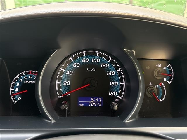 Toyota HIACE WAGON 2013 7429922-19